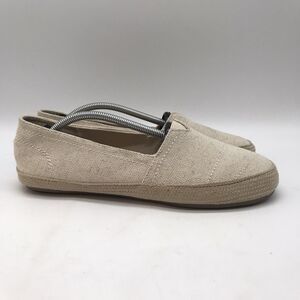 Maui Island Women's 8.5M Beige Canvas Slip On Tiki Shoes Espadrille Comfort Flat